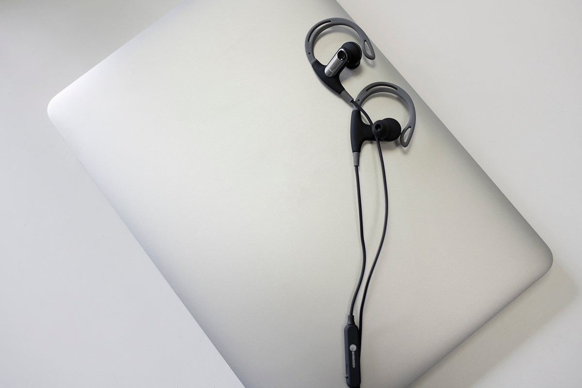 M8 Earphones - EB1000103