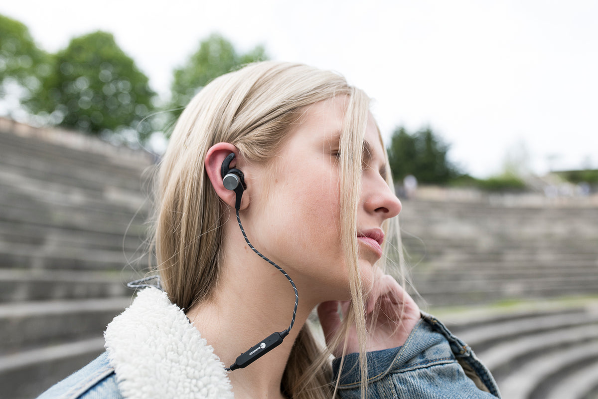 M3 Earphones - EB1000502