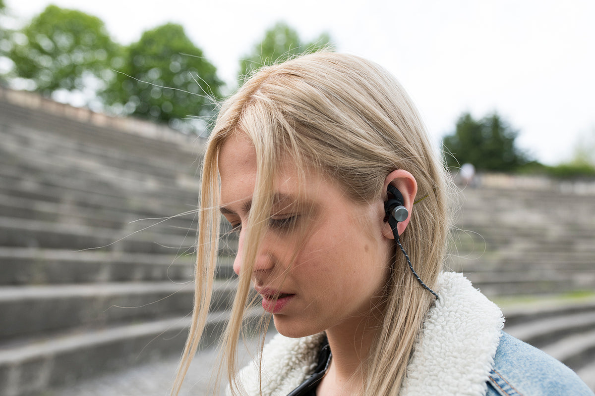 M3 Earphones - EB1000502
